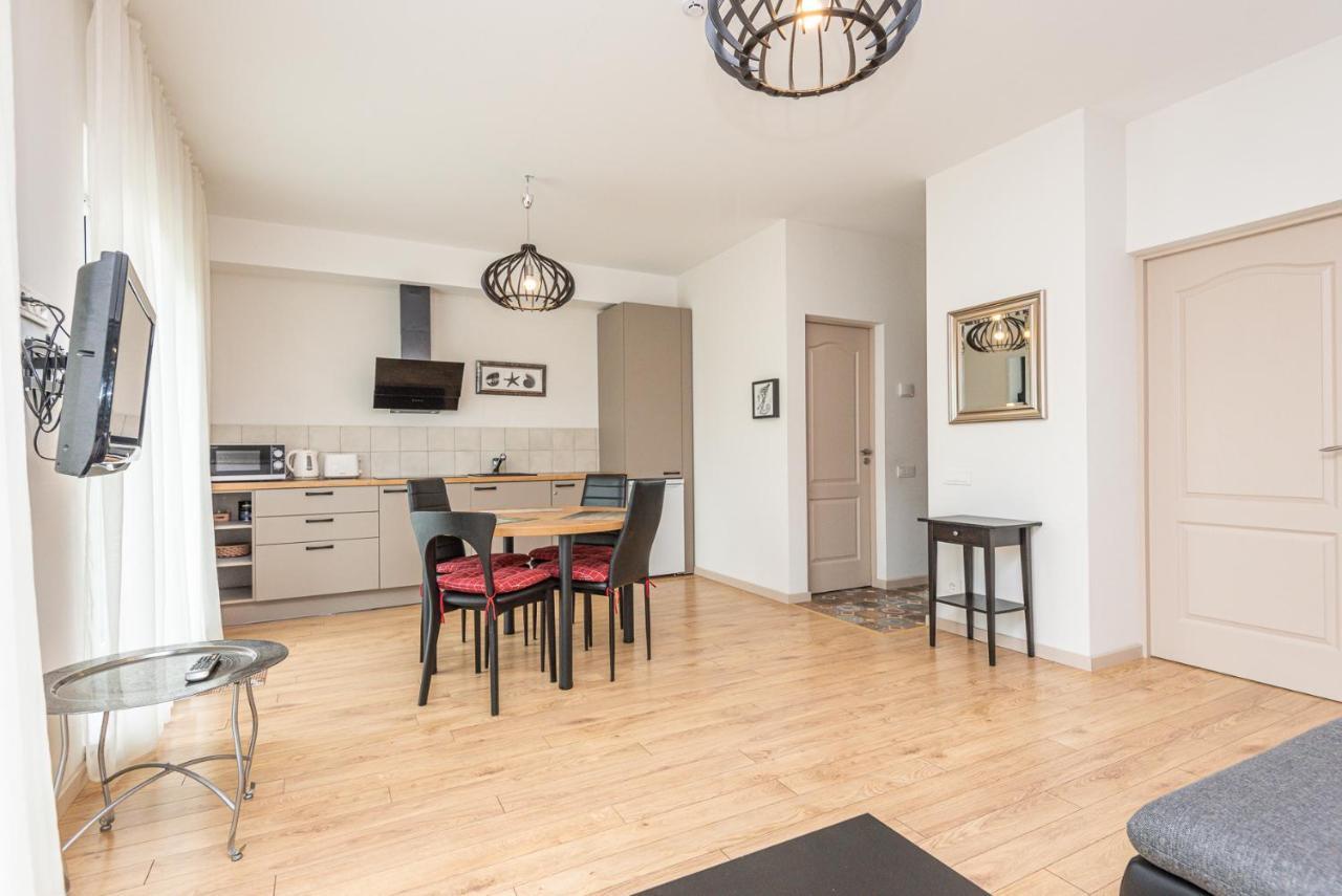 Kunigiskes Apartment Паланга Екстер'єр фото