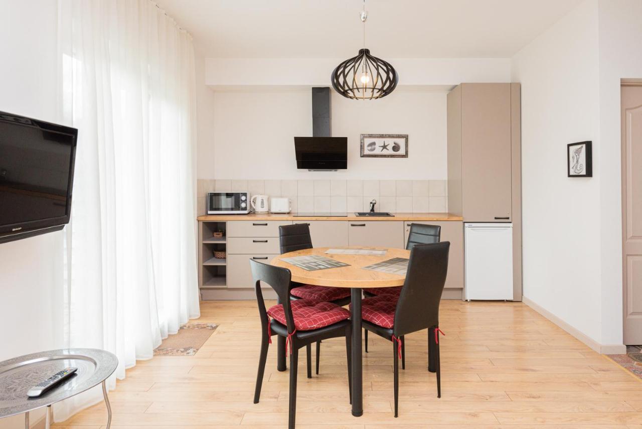 Kunigiskes Apartment Паланга Екстер'єр фото